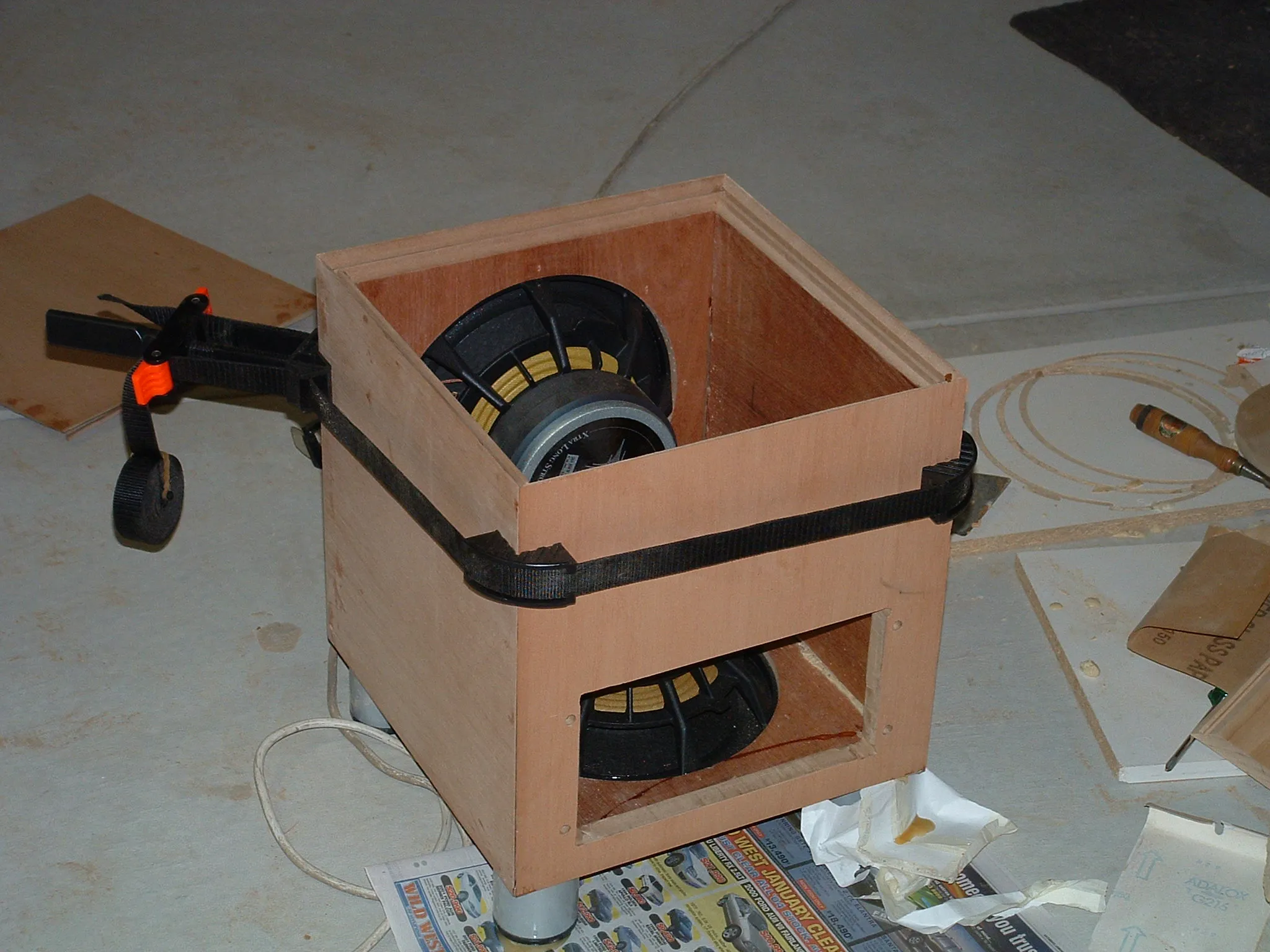 DIY subwoofer project: panel machining or dados for lock mitre.