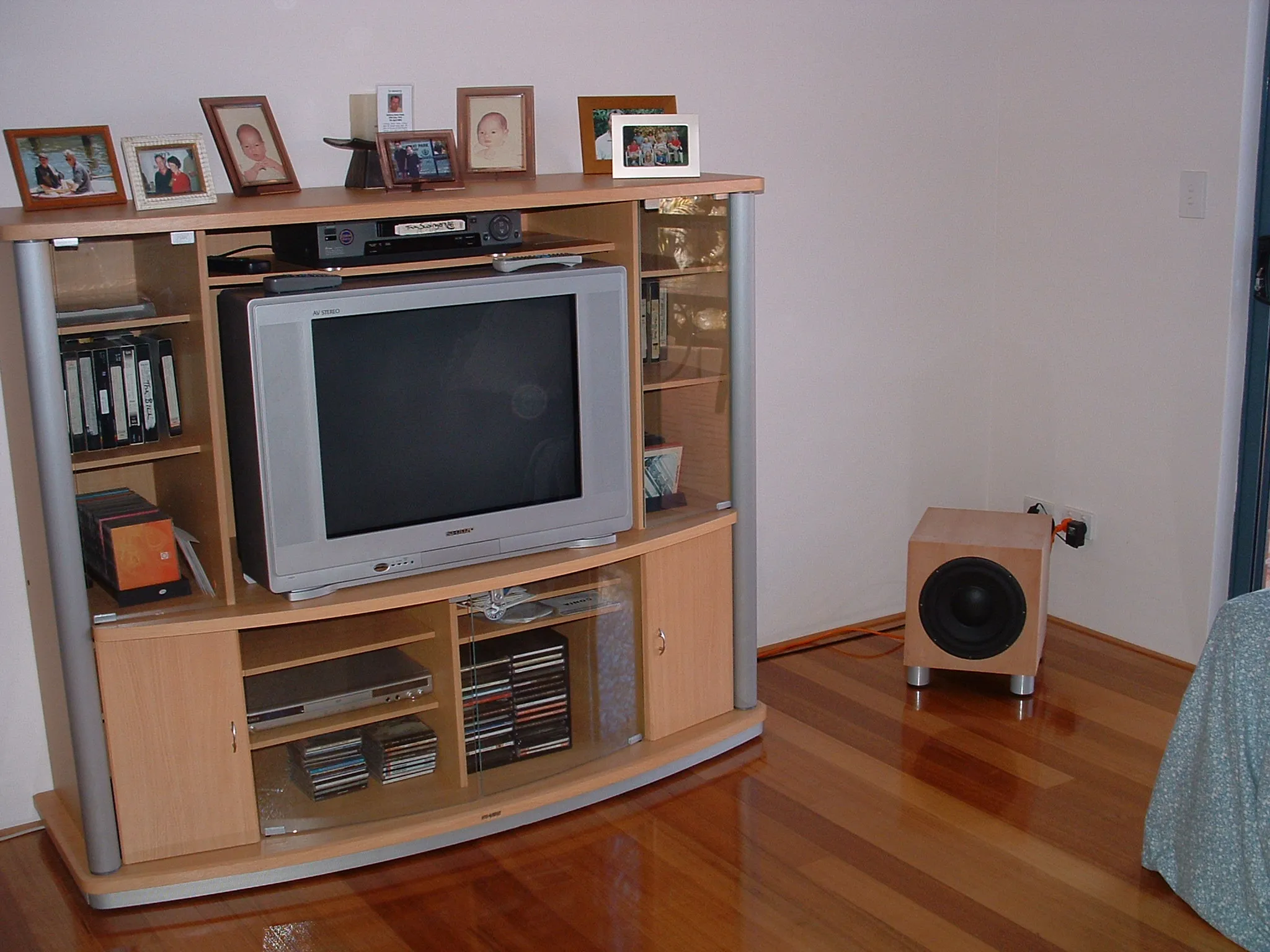 DIY subwoofer project: enclosure exterior or trim detail.